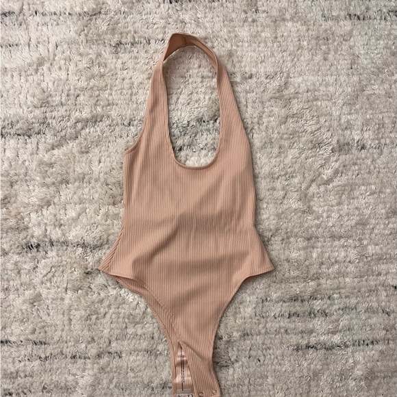 Halter bodysuit - Picture 2 of 3
